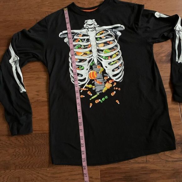 Set of 2 Halloween Glow In The Dark T Shirts - Picture 6 of 12